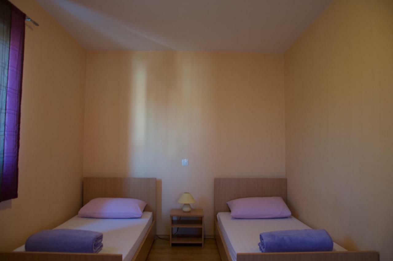 Apartment Viveniti 克罗诺维察 外观 照片